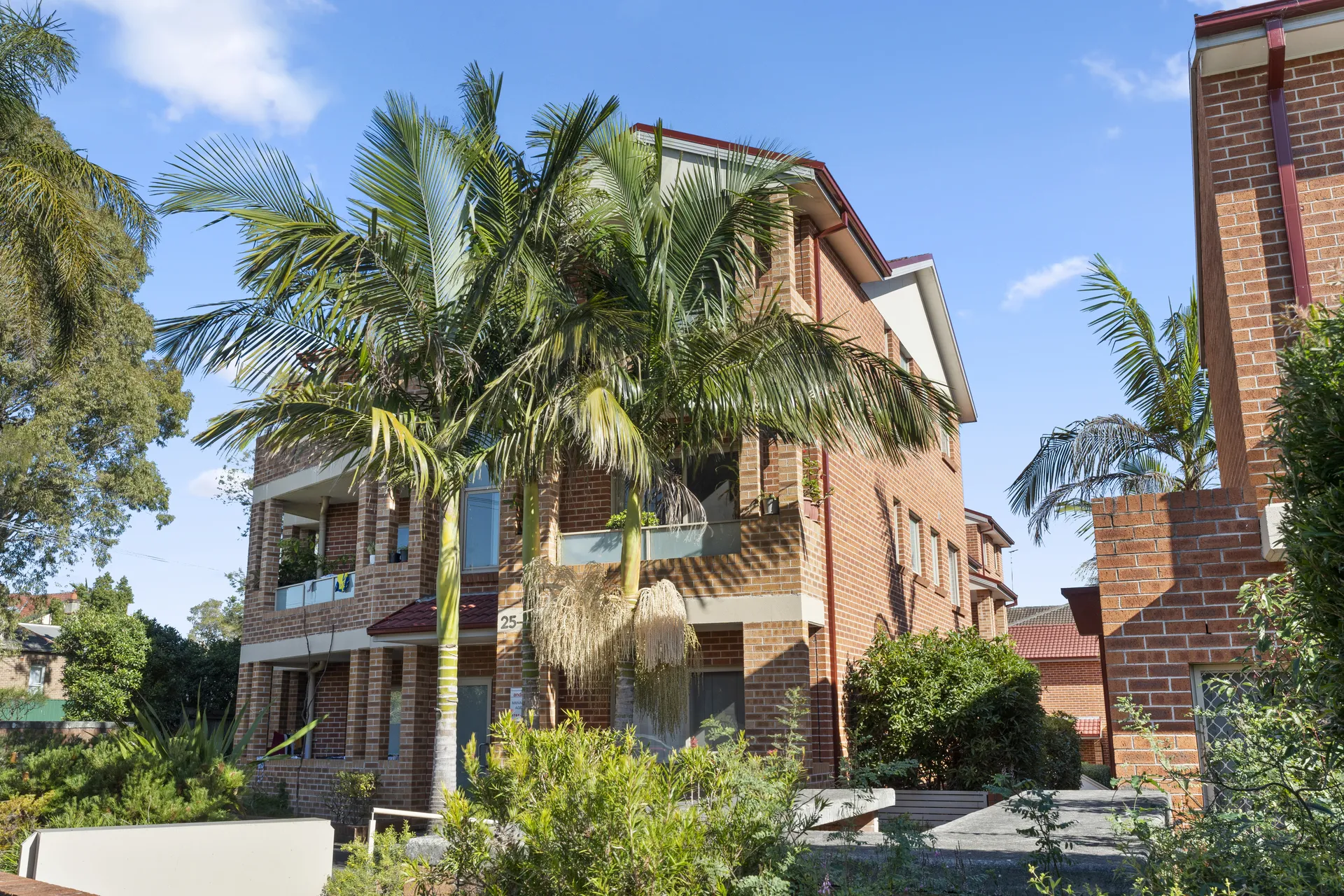 Marlowe Street Apartments & Townhouses