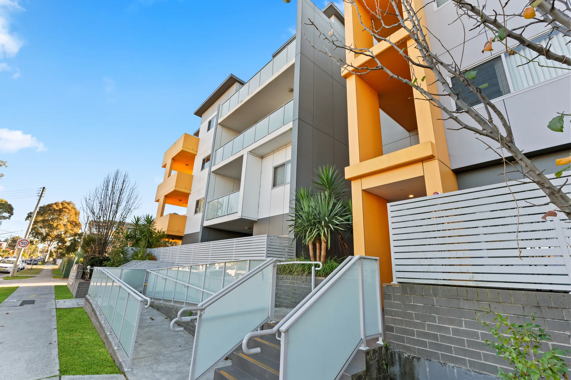 Toongabbie Road Apartments